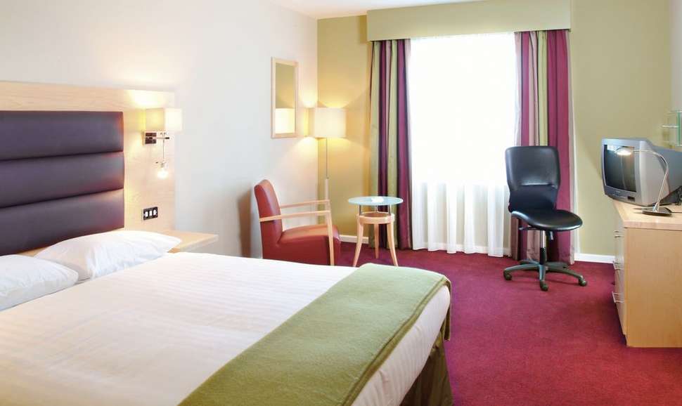 Holiday Inn Brentford Lock